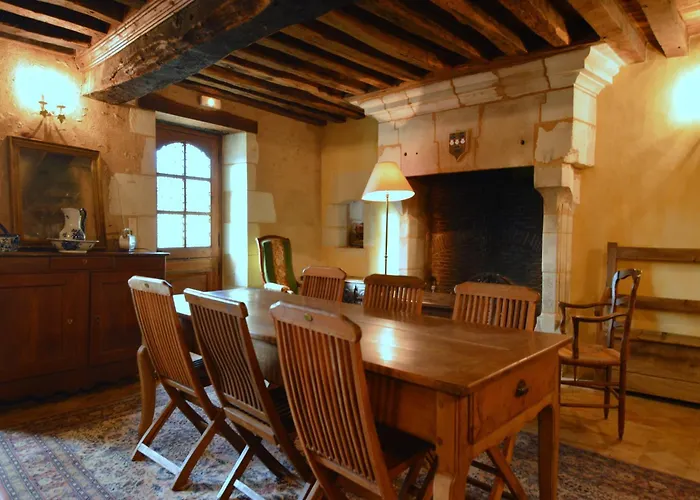 Prázdninový dům In Thurageau With Private Pool